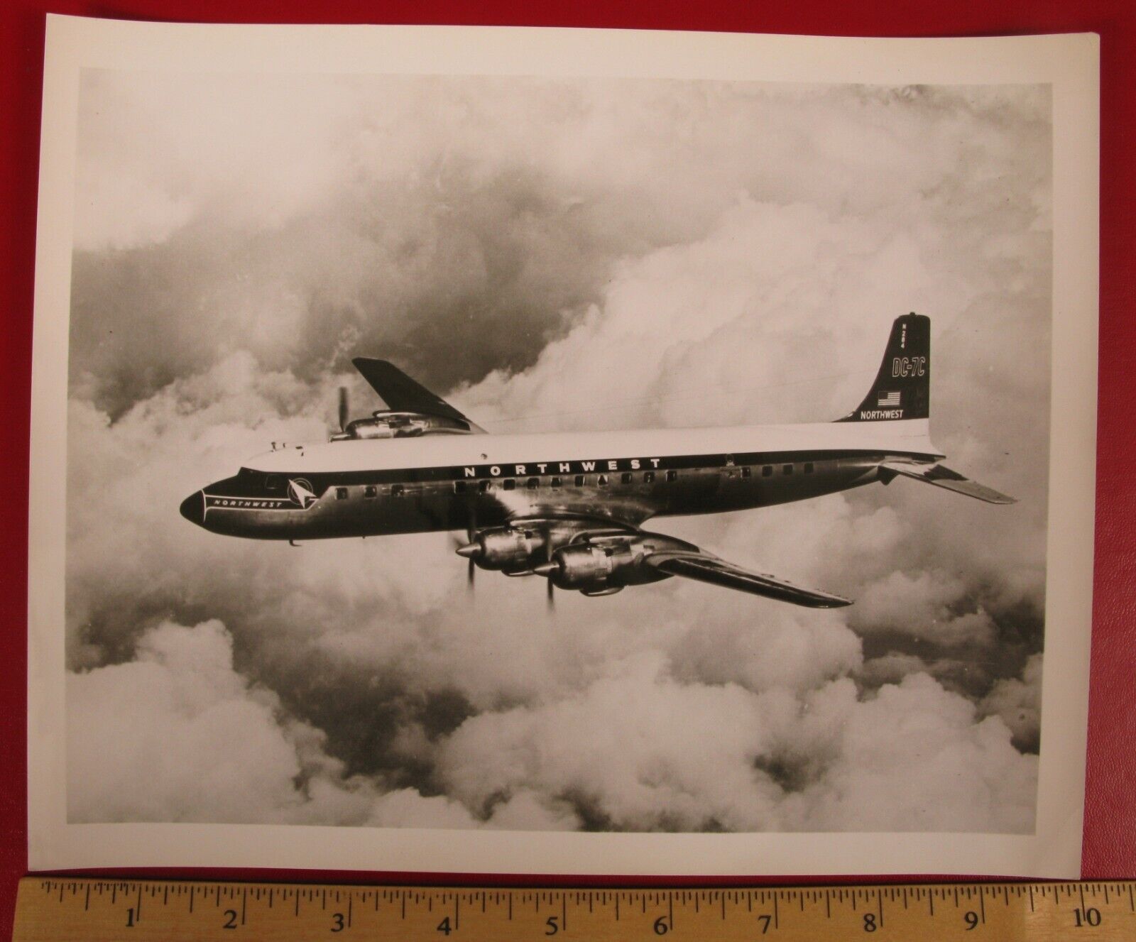VINTAGE PHOTOGRAPH AIRPLANE AIRCRAFT NORTHWEST DC-7C PASSENGER PLANE 
