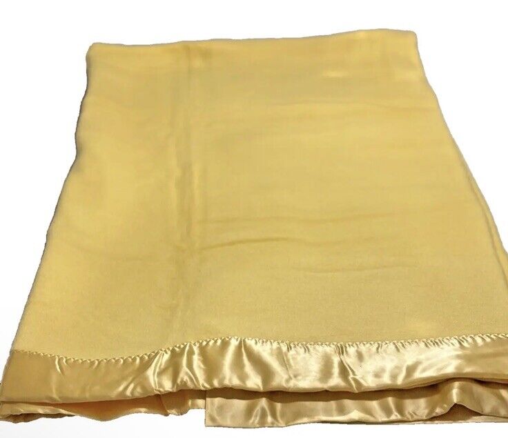 New VTG Chatham Satin Trim Camden Blanket Wool Blend Gold Yellow 80x90 Full Size