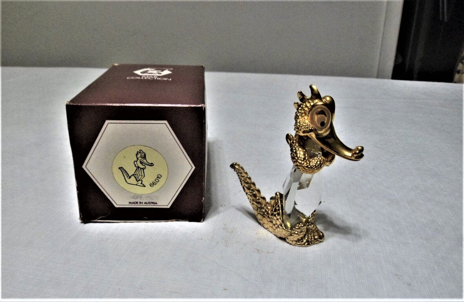 1980\'s Vintage Austria Star Collection Swarovski Crystal gold plated alligator