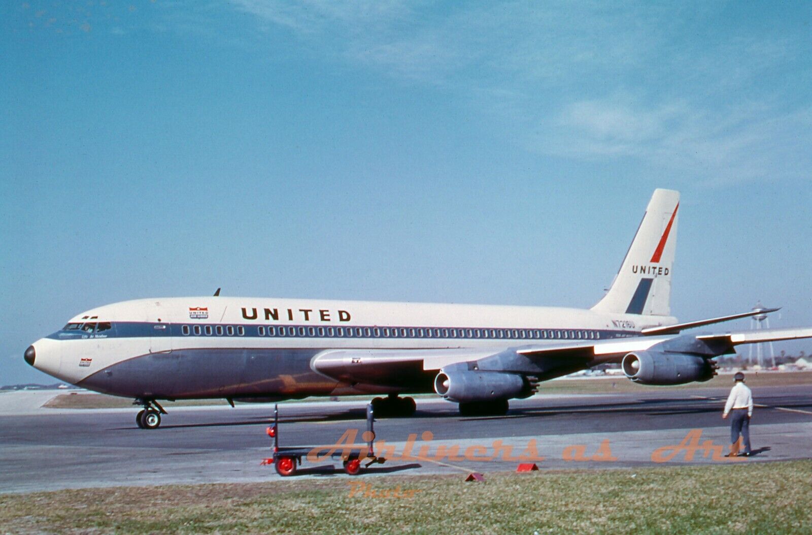 United Airlines Boeing 720-022 N7216U in the Early 1960's 8