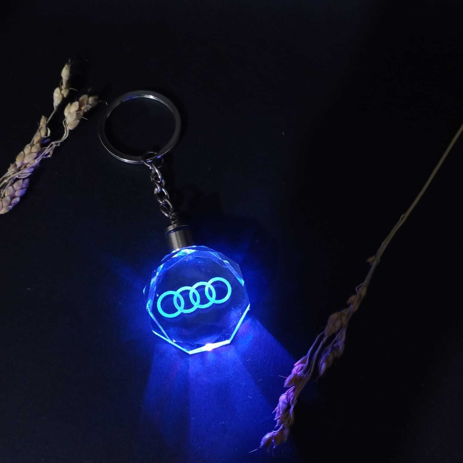 Laser Engraved All Car Crystal Glass Keychain With Color Changing LED Lights