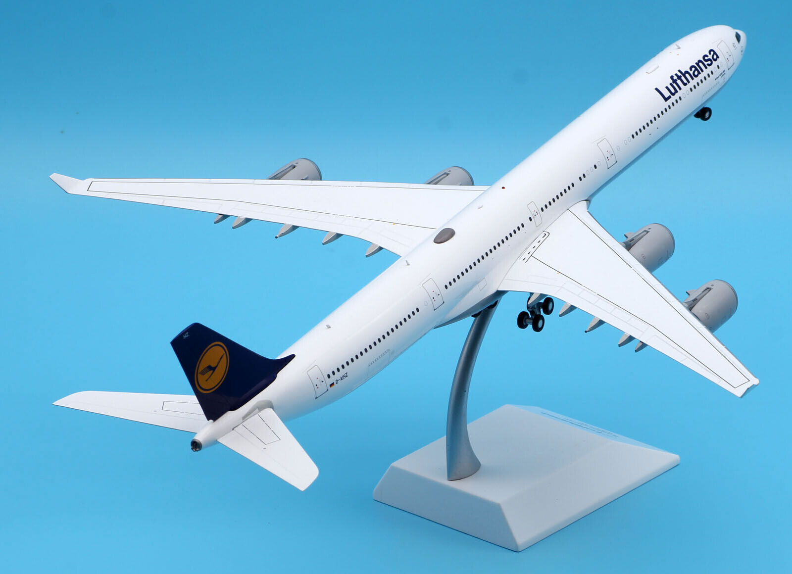 1:200 JC Wings Lufthansa Airlines Airbus A340-600 Diecast Aircraft Model D-AIHZ