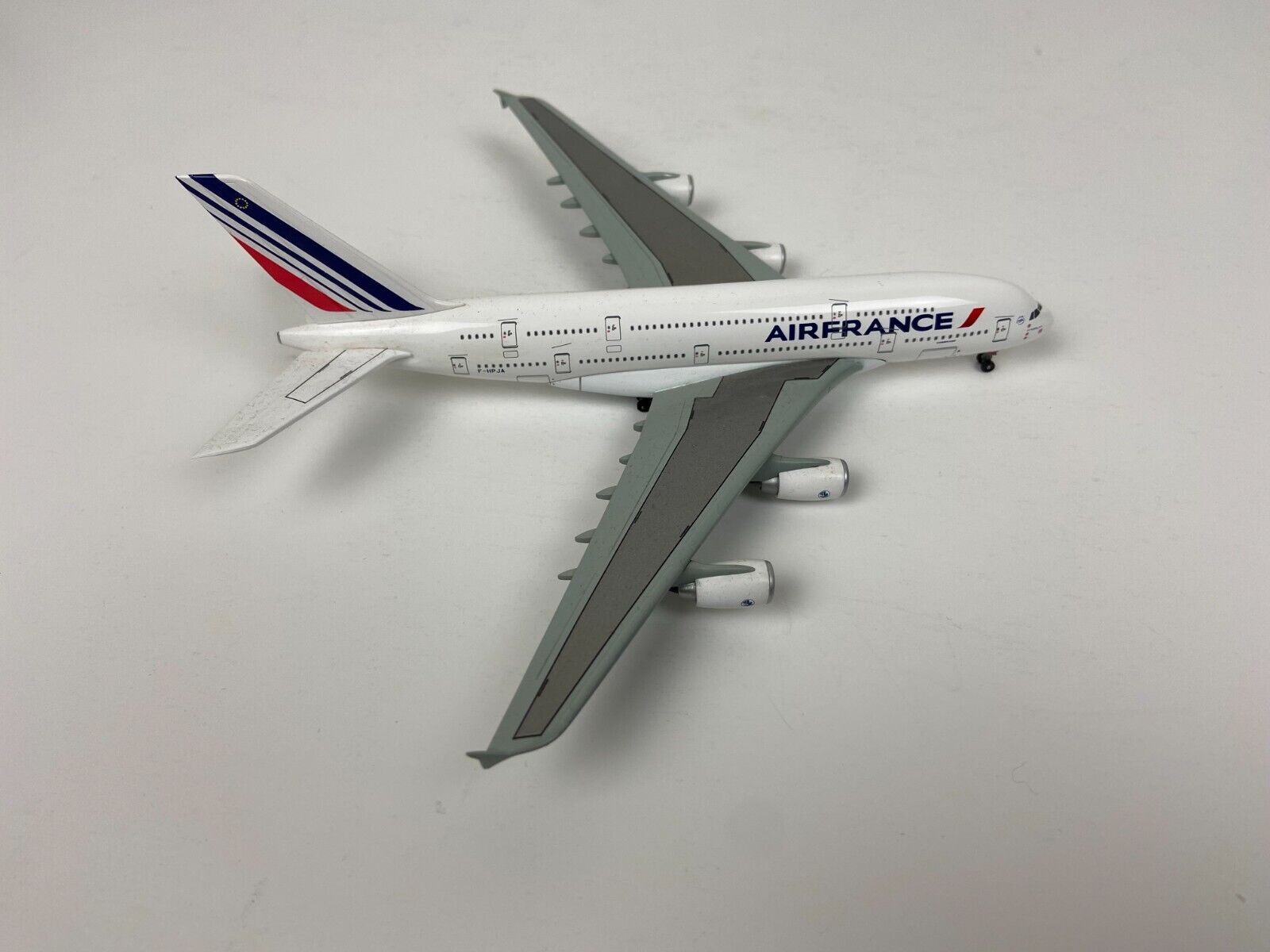Diecast Model Airlines Airplane 7\