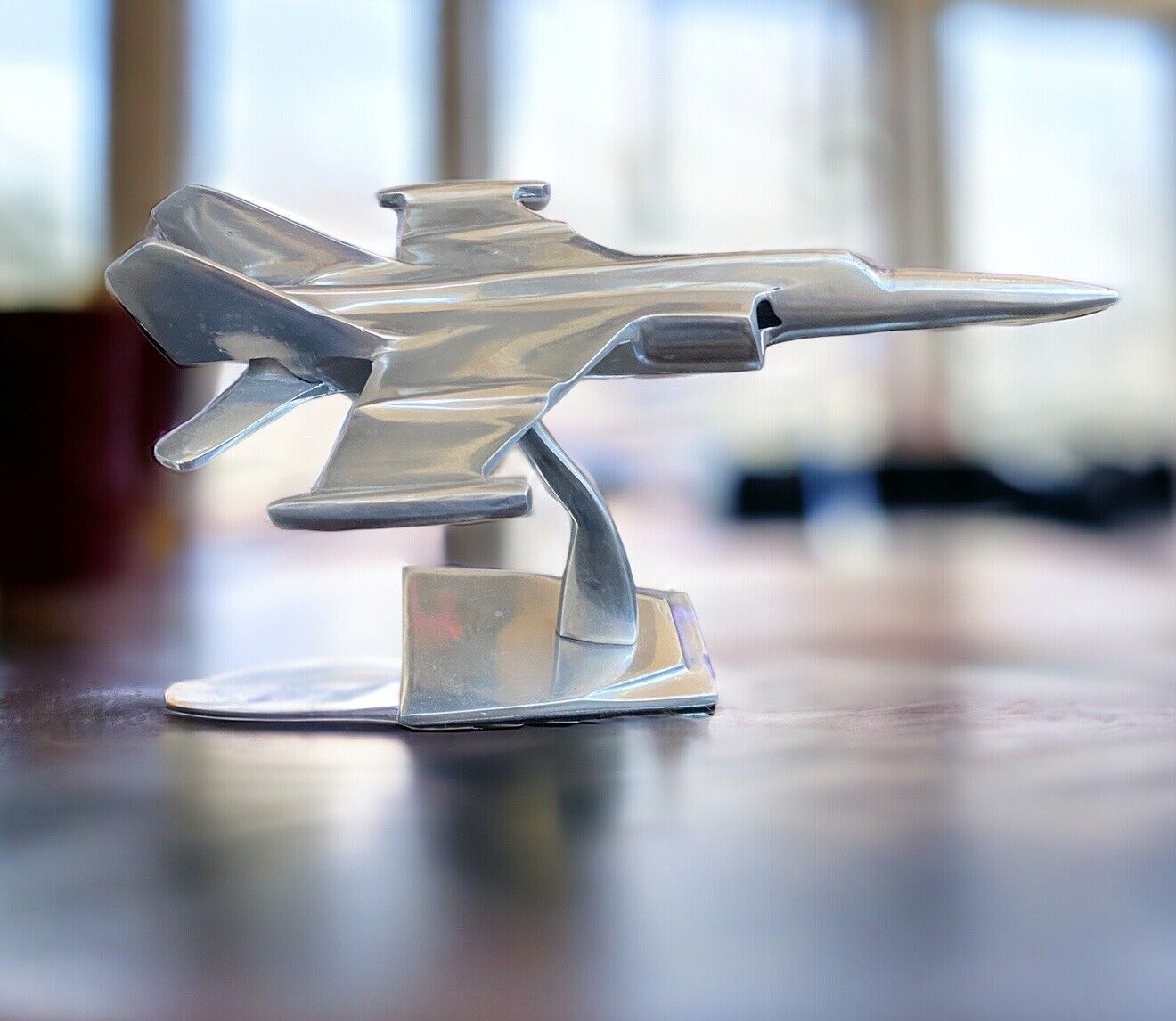 MIG 25 Foxbat Cast Aluminum Jet Fighter Airplane Desk Sculpture Model Stand