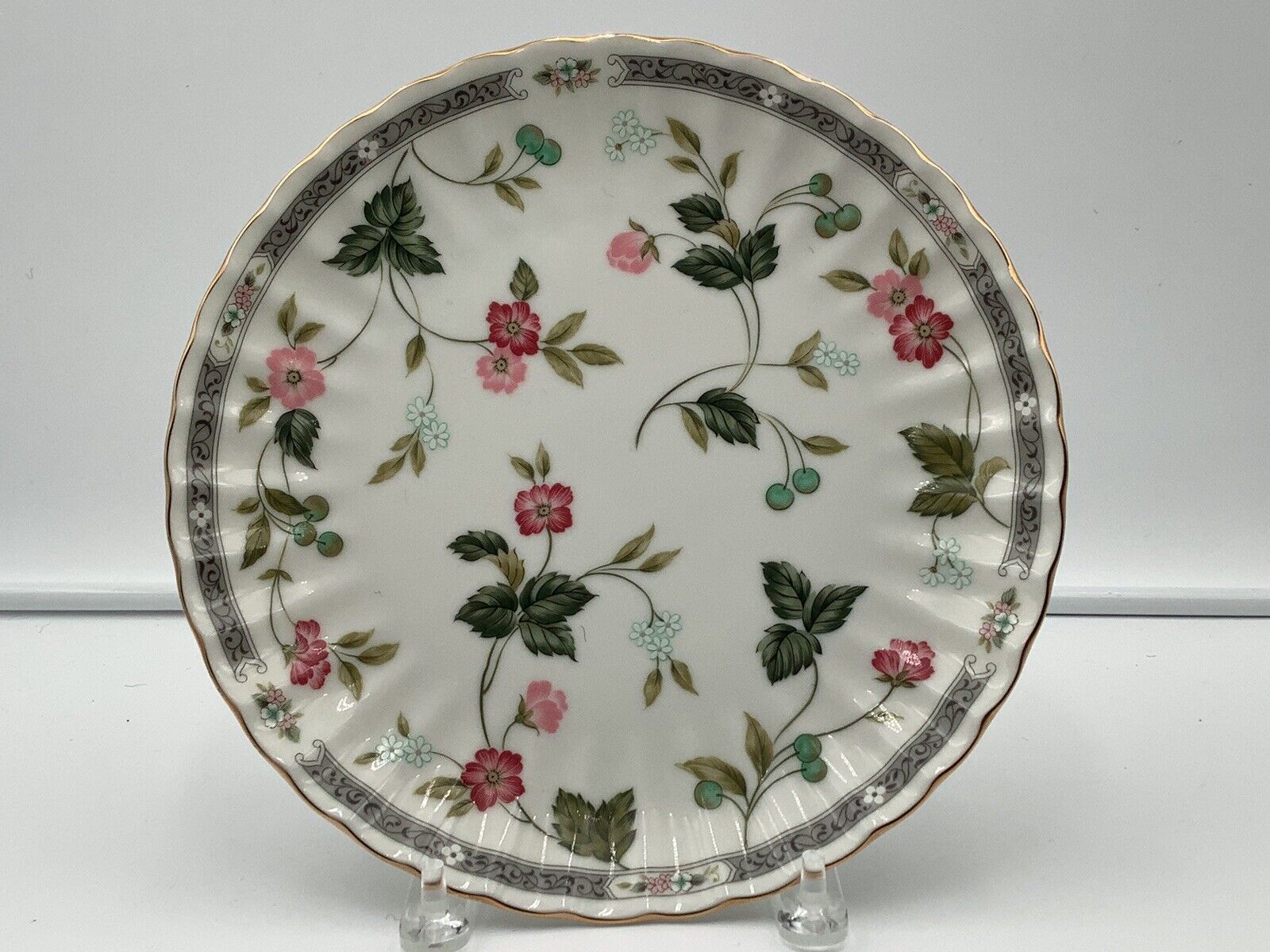 1980’s Andrea Sadek Vintage Floral Chinoiserie, Hollywood Plate 
