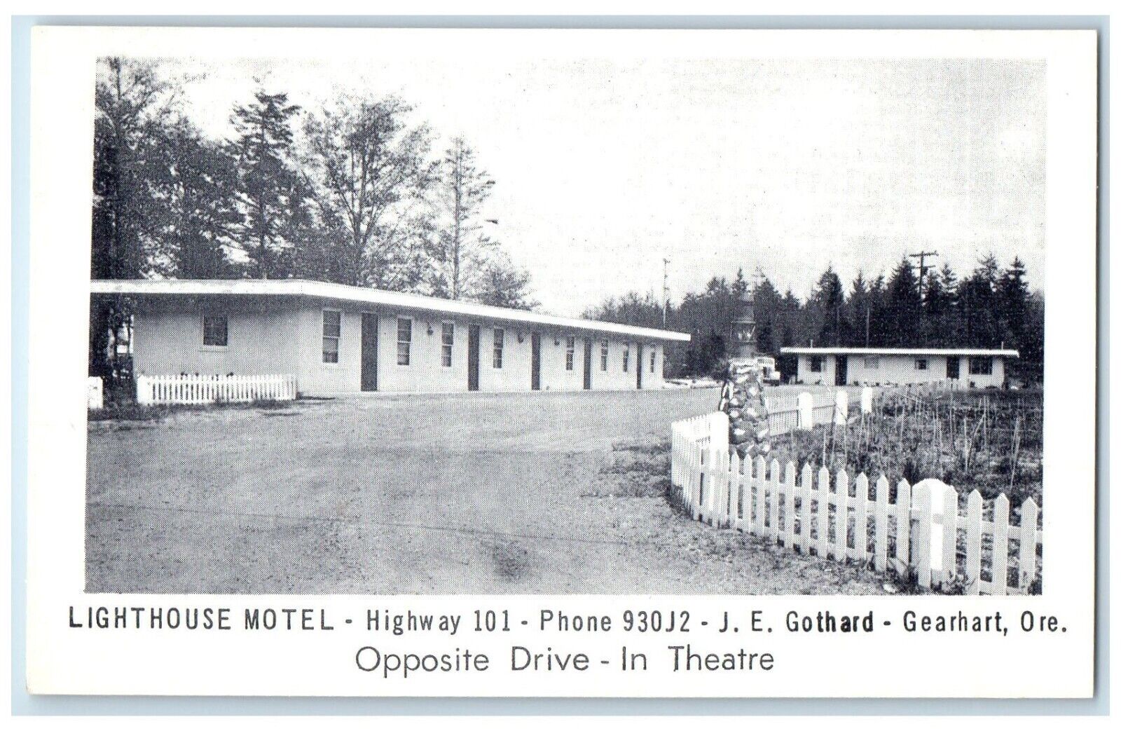 c1940 Lighthouse Motel Highway Opposite Drive Theatre Gearhart Oregon Postcard