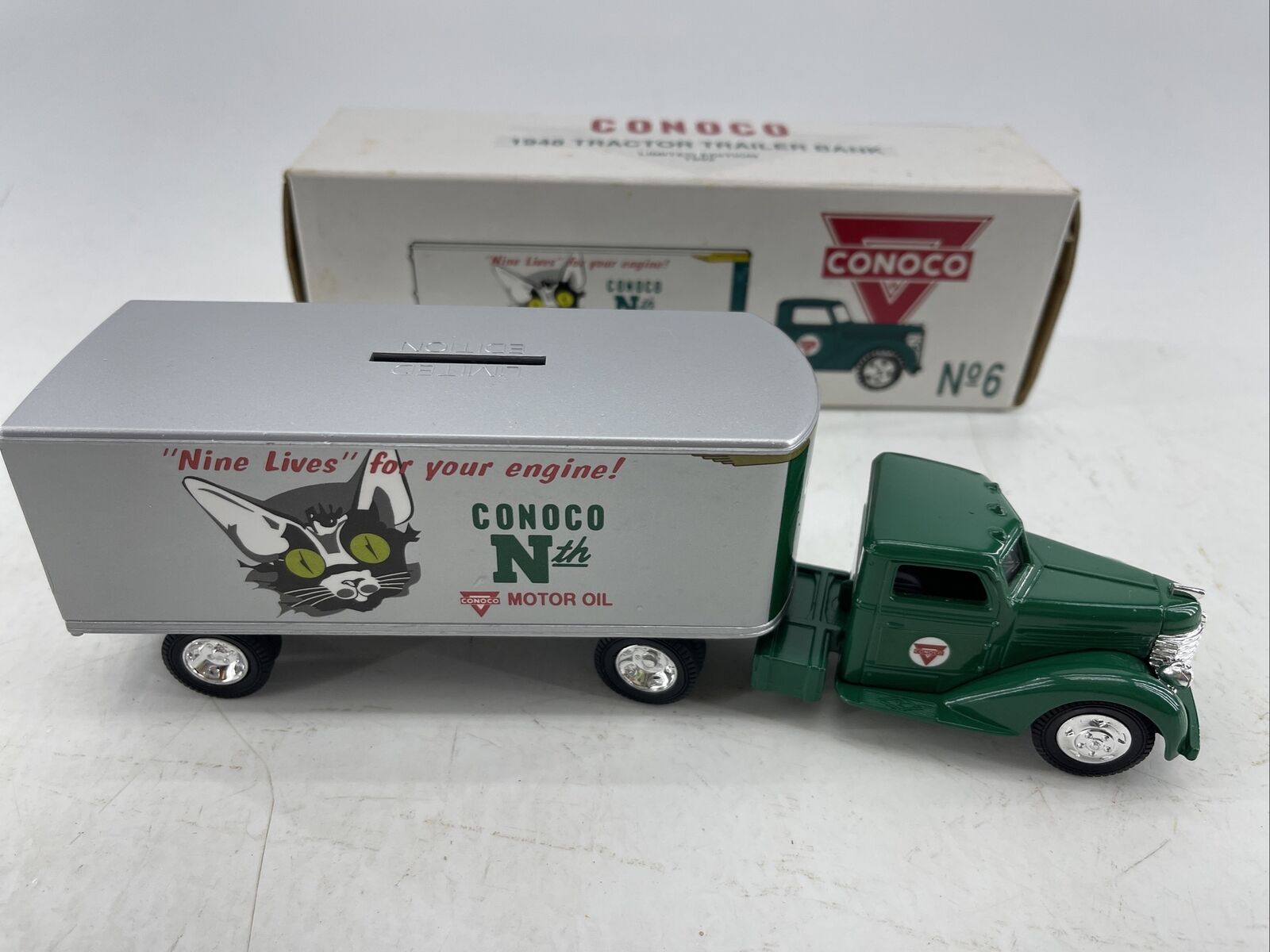 NEW Conoco Nth Motor Oil 1948 Tractor Trailer Coin Bank #7573 1992 Die-Cast