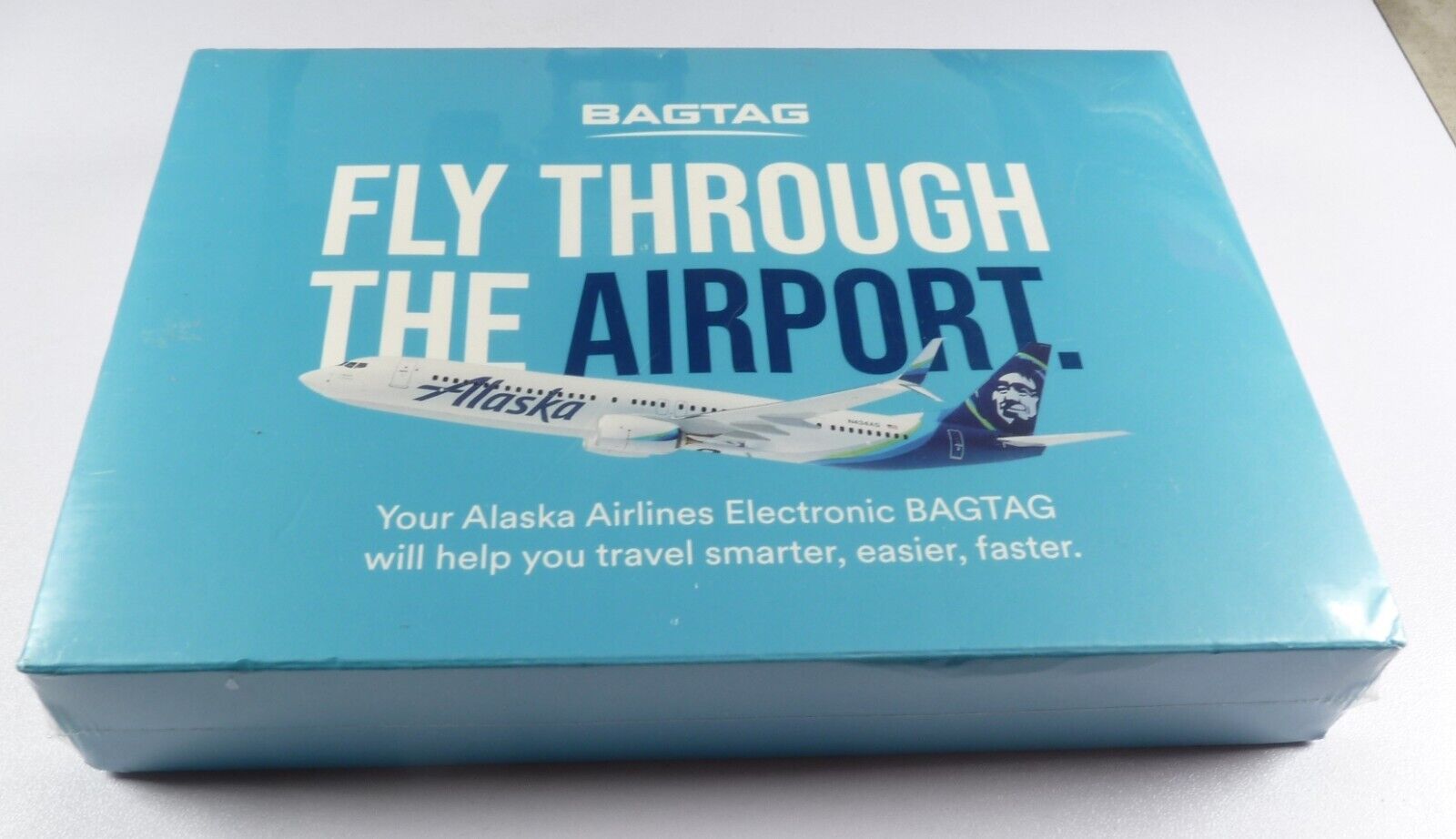Alaska Airlines Electronic Airline BagTag - Brand New in Box