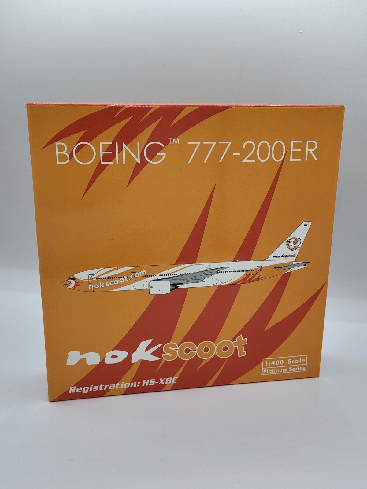 Phoenix Limited Edition Nok Scoot Boeing 777-200 HS-XBC 1/400 Model