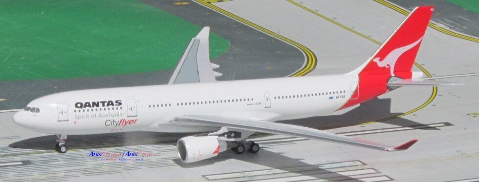 Qantas Airbus A330-201 VH-EBB Cityflyer 1/400 scale diecast Aeroclassics