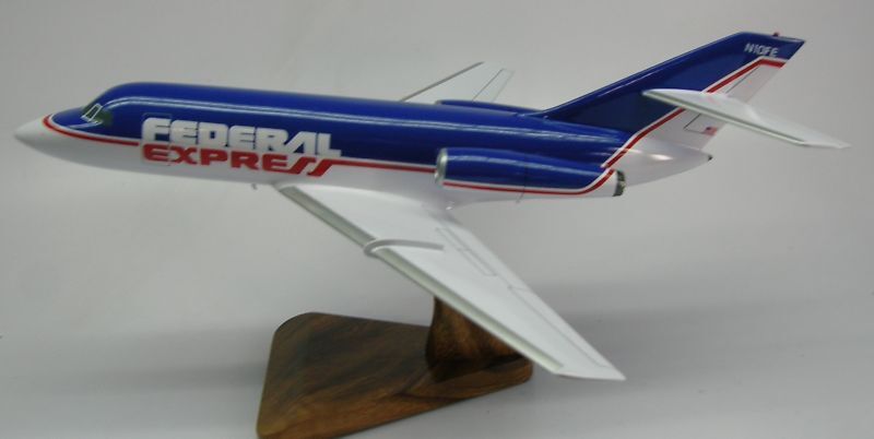 Falcon 20 Federal Express Airplane Desktop Kiln Dry Wood Model Regular New