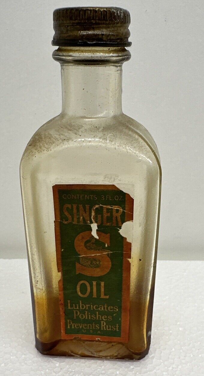 VTG Antique singer sewing machine embossed 3oz  oil bottle with Screw on Cap
