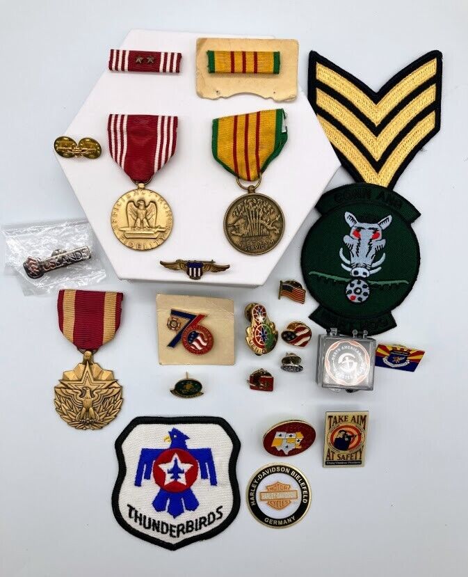US Military Mixed Medal Lot, Veteran Pins, Gun, Thunderbirds, Conn Ang Wart Hogs