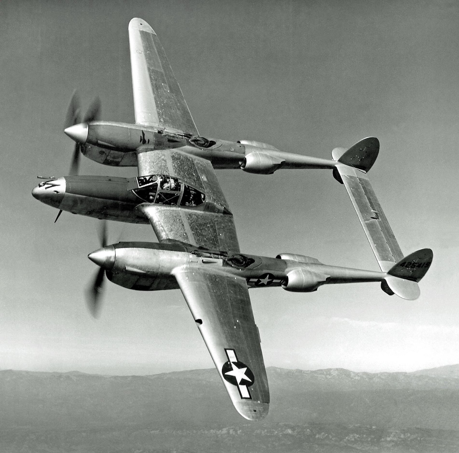 World War Two Photo Lockheed P-38 Lightning Fighter Plane  WW2 WWII 5831