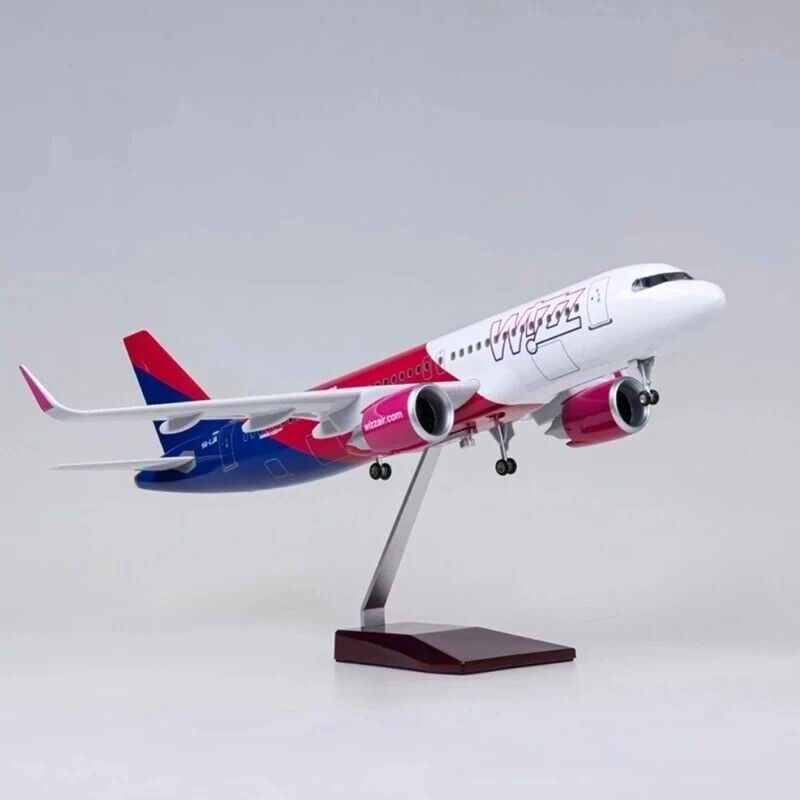 1:80 Scale A320 NEO Wizz Air Airlines Model Light Up Airbus A320 Free P&P