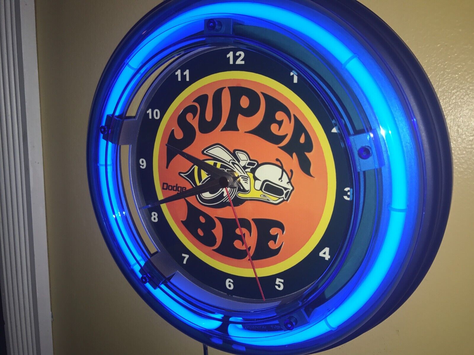 Dodge Super Bee Hemi Mopar Motors Auto Man Cave Neon Wall Clock Advertising Sign