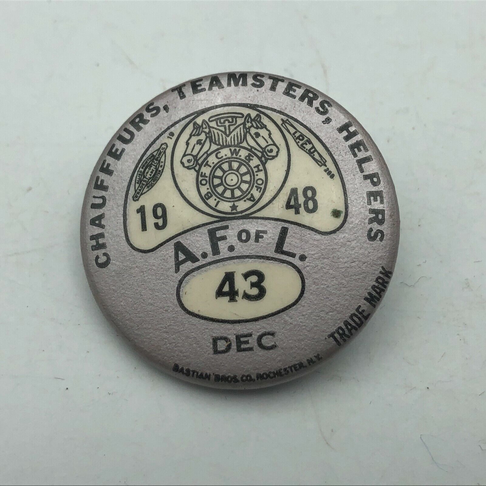 DEC 1948 Vtg Teamsters Horse Head Union Badge Pin Pinback Bastian Bros M3 