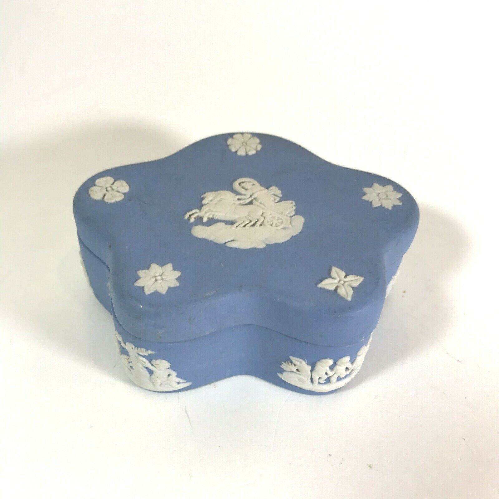 Blue Wedgwood Jasperware Trinket Box Lidded Neoclassical Greek Design Star Shape