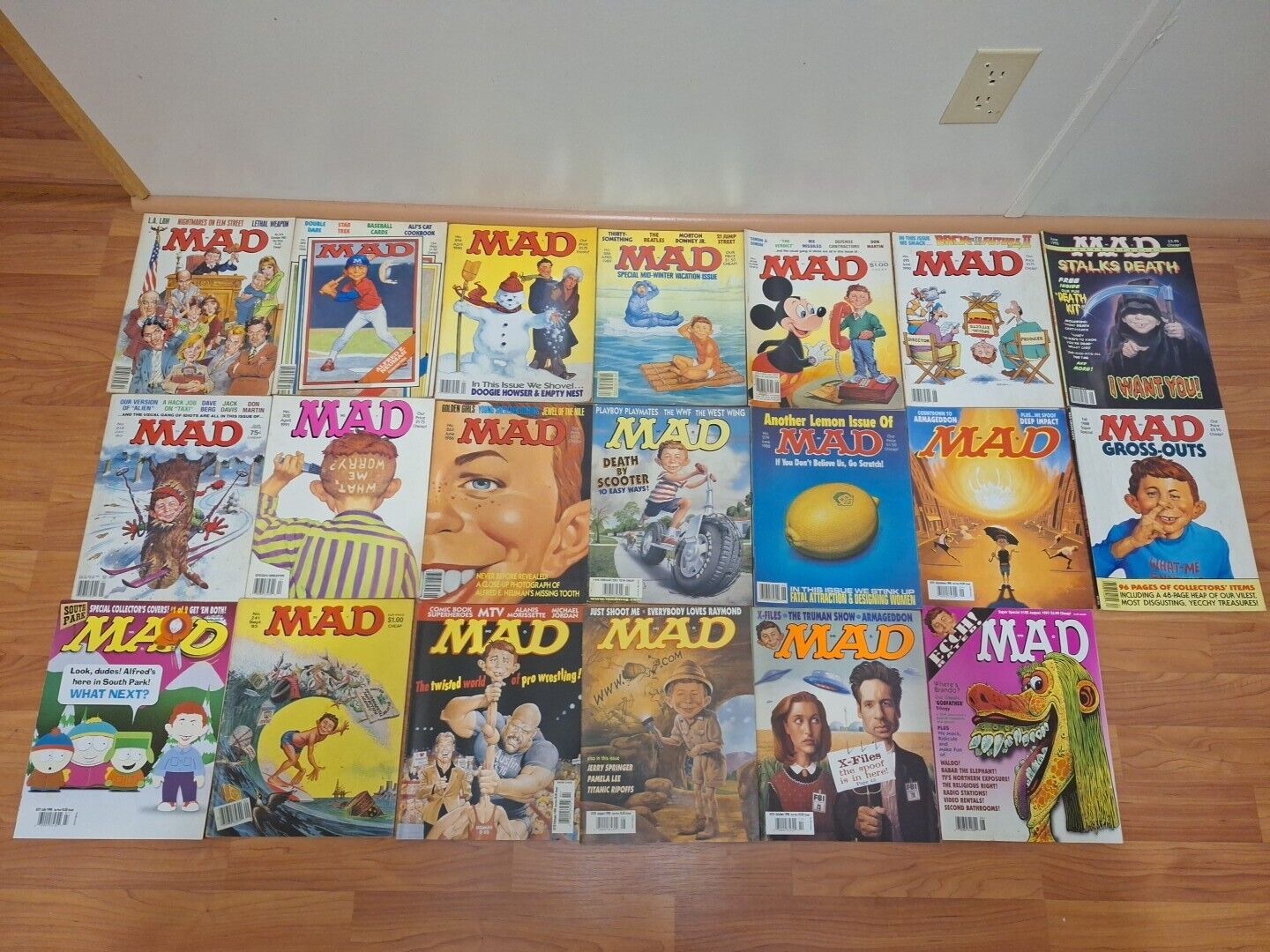 Vintage Mad Magazine Lot (20)
