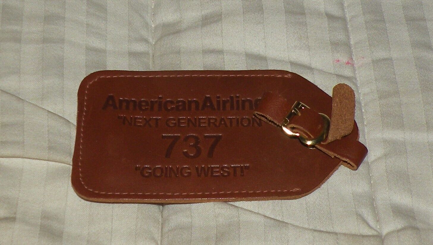 AMERICAN AIRLINE LEATHER LUGGAGE ID TAG NEXT GENERATION 737 GOING WEST NEW