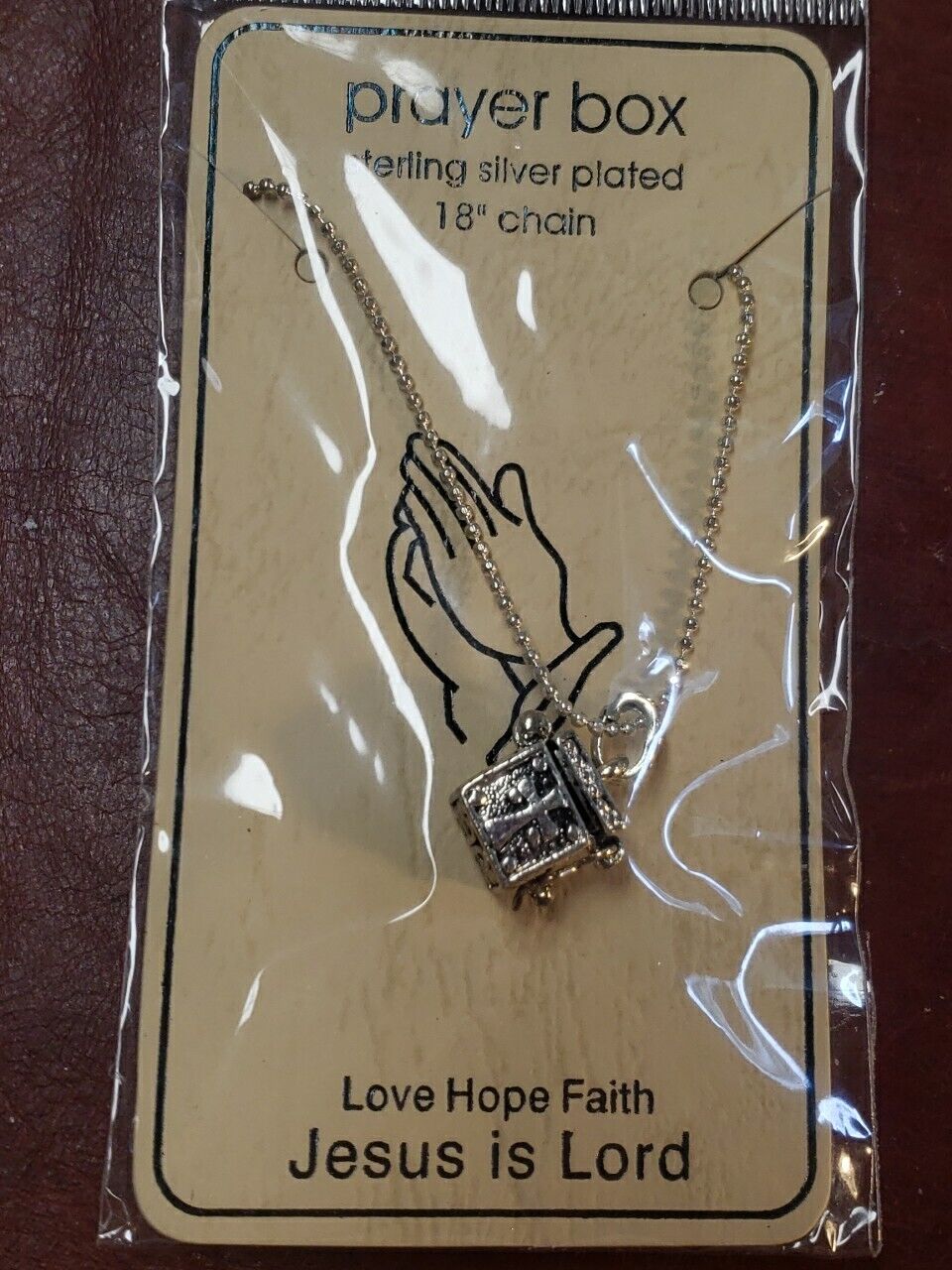 JESUS IS LORD PRAYER BOX NECKLACE Openable~ 18\