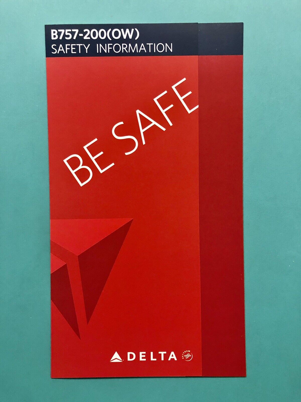 2014 DELTA AIRLINES SAFETY CARD--757-200OW