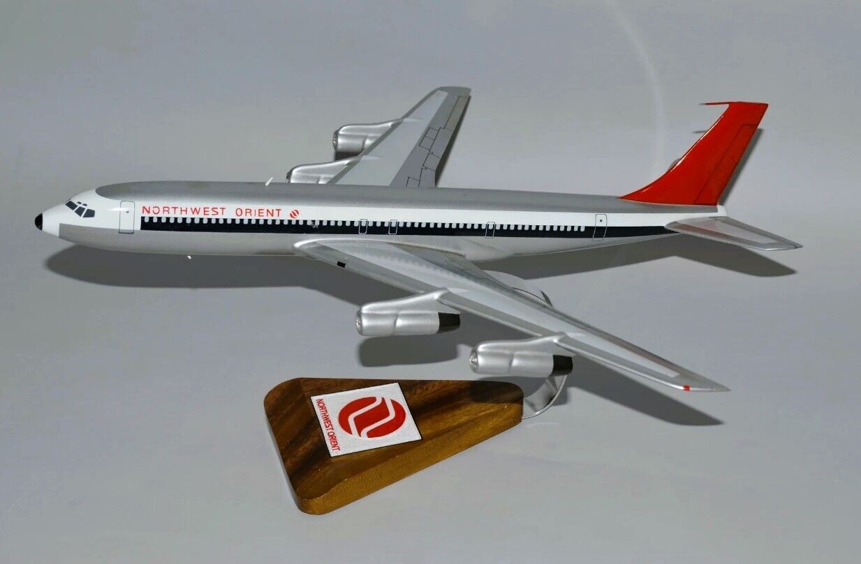 Northwest Orient Airlines Boeing 707-300 Desk Display 1/100 Model SC Airplane