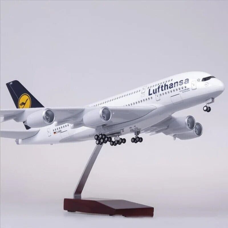 1/160 Scale Airplane Model -Lufthansa Airbus A380-800 Airplane Model LEDS/Gears