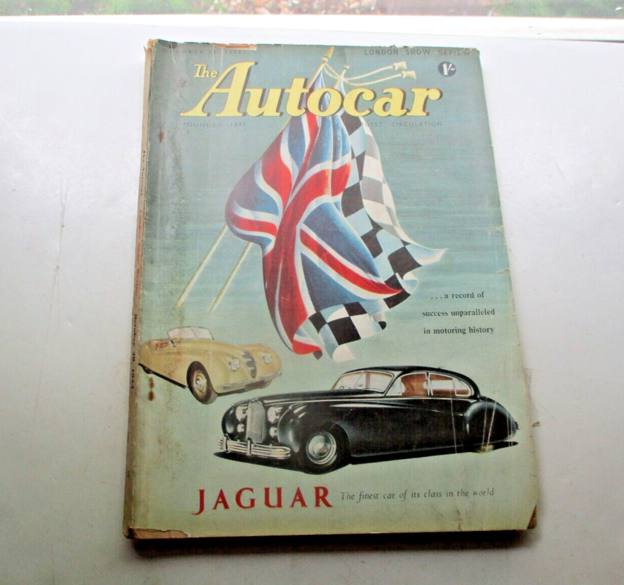 The Autocar Magazine LONDON SHOW REVIEW OCTOBER 30, 1953