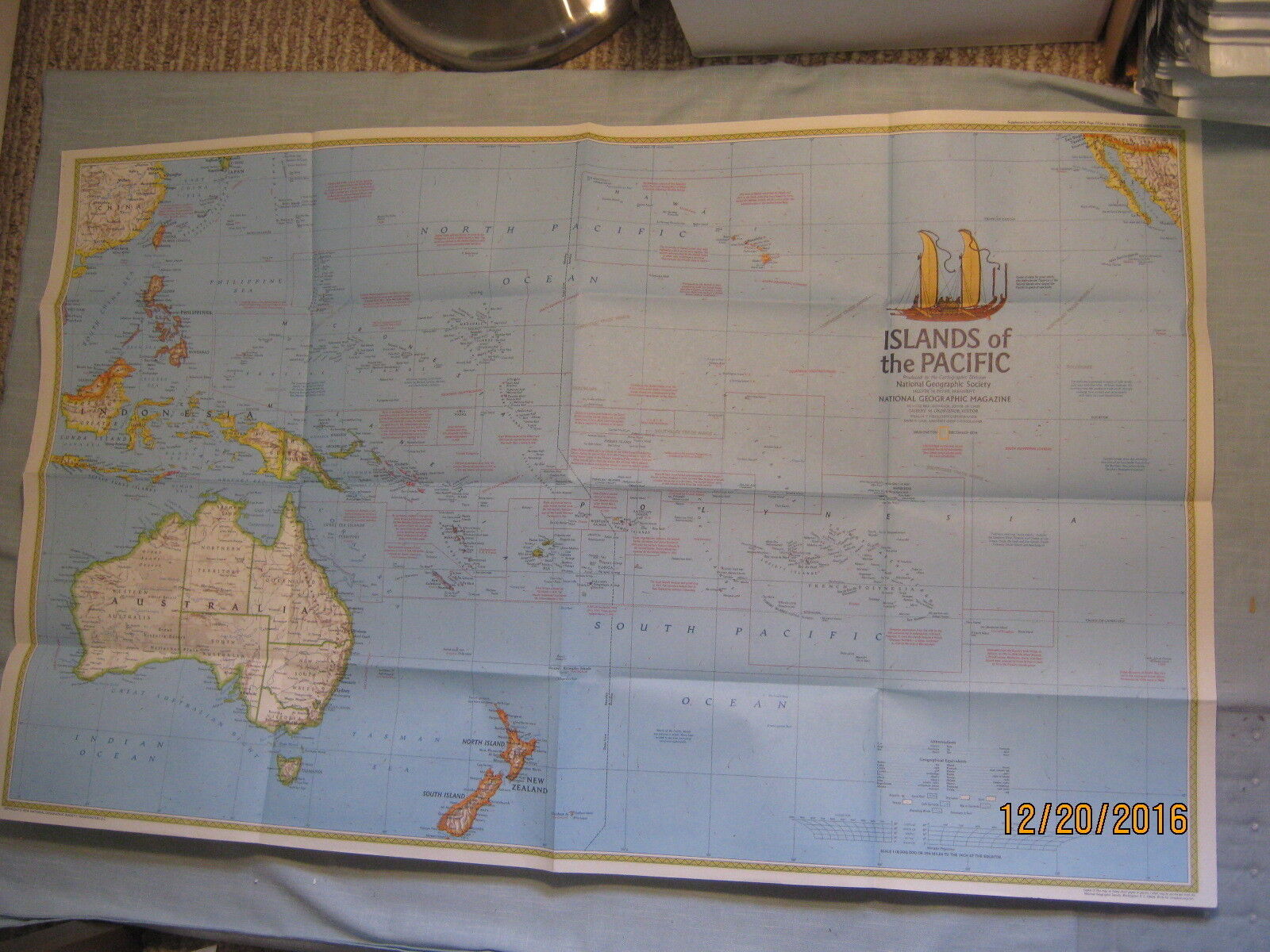 DISCOVERERS OF THE ISLANDS OF THE PACIFIC MAP National Geographic December 1974