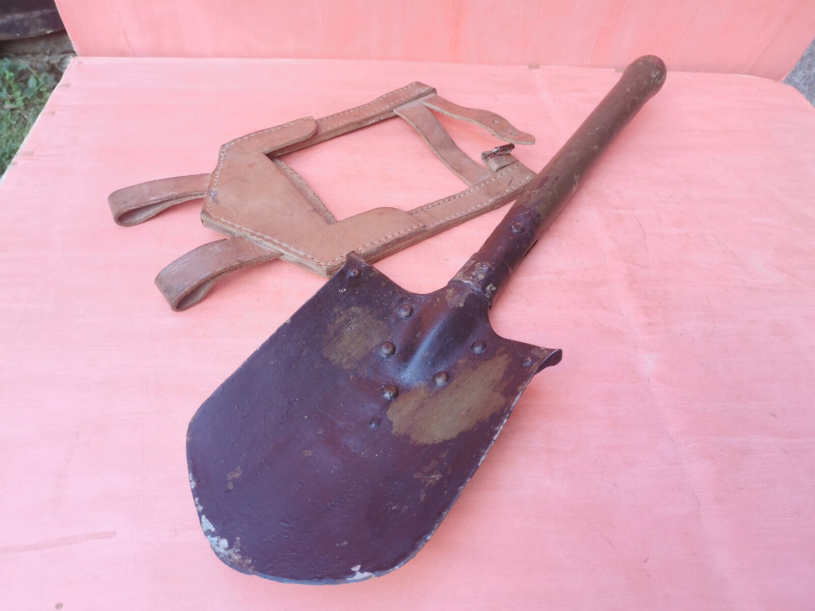 OLD MILITARY WWI BLECKMANN Murzzuschlag SHOVEL TRENCH LEATHER CASE SIGNED 1915