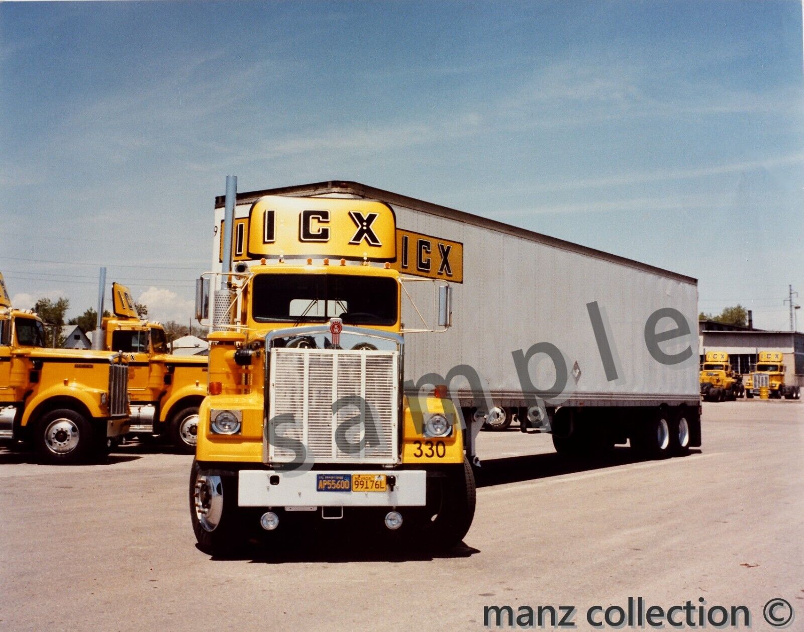 8x10 color truck photo  -  1980\'s KW ICX