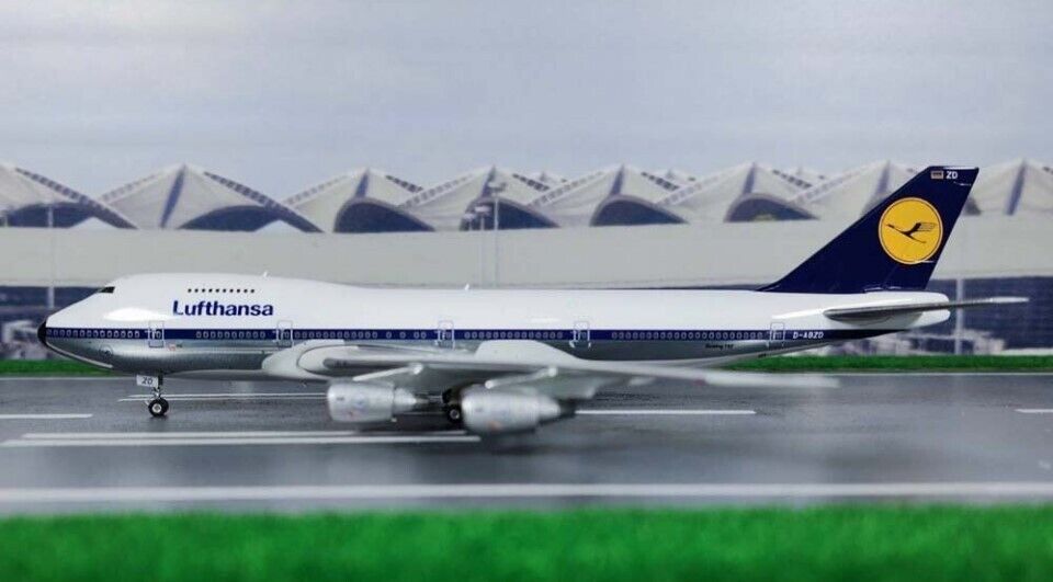 Phoenix 04549 Lufthansa Boeing 747-200 D-ABZD Diecast 1/400 Jet Model Airplane