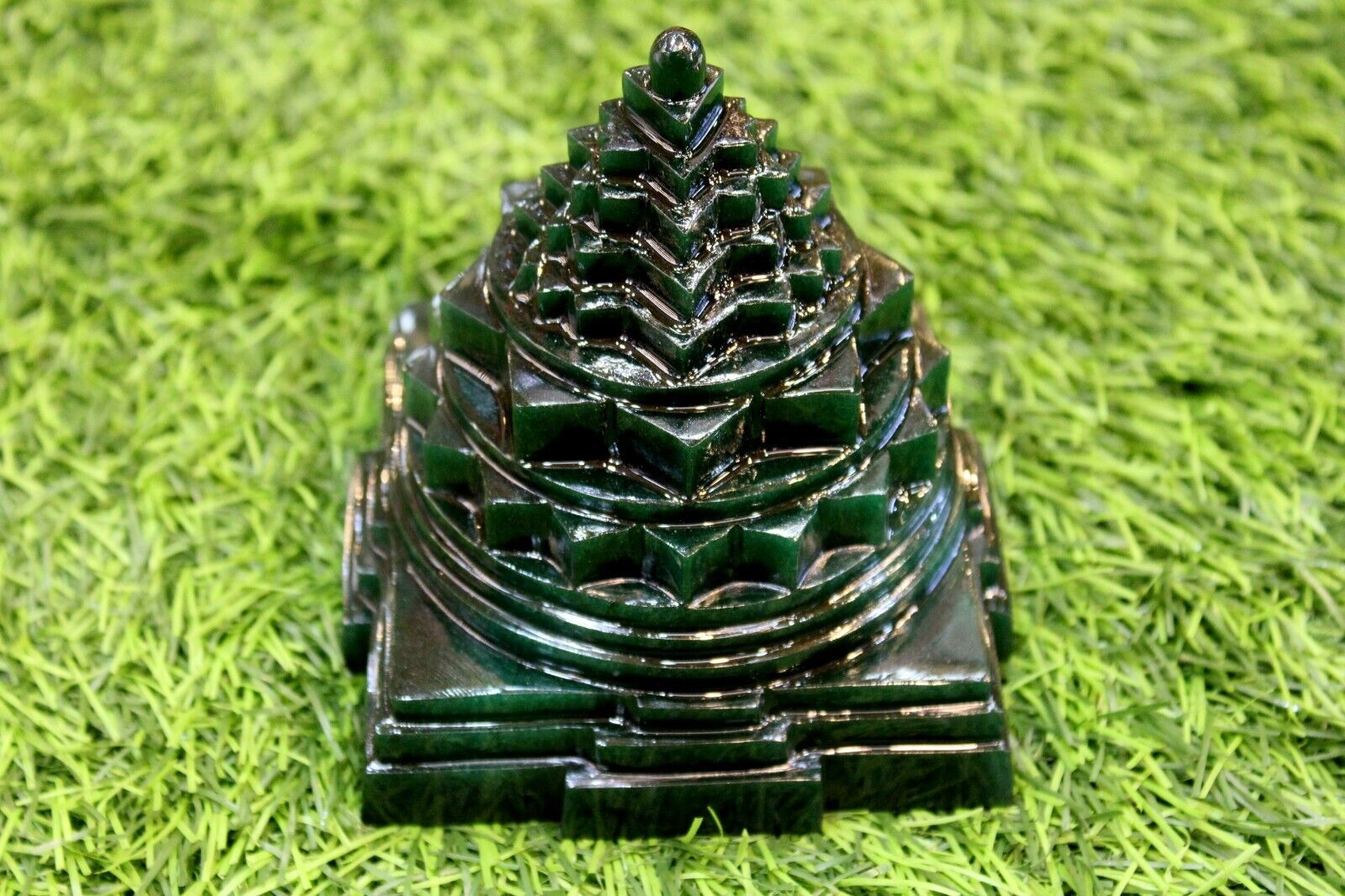 Green Jade shree yantra  Energised shree yantra  wt-1195gm size-4x4 inch premium