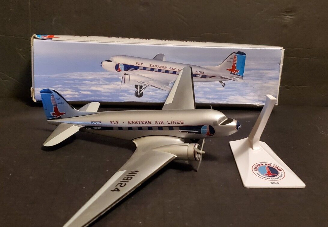 Flight Miniatures Eastern Air lines Douglas DC-3 1/100 Scale Model INCOMPLETE