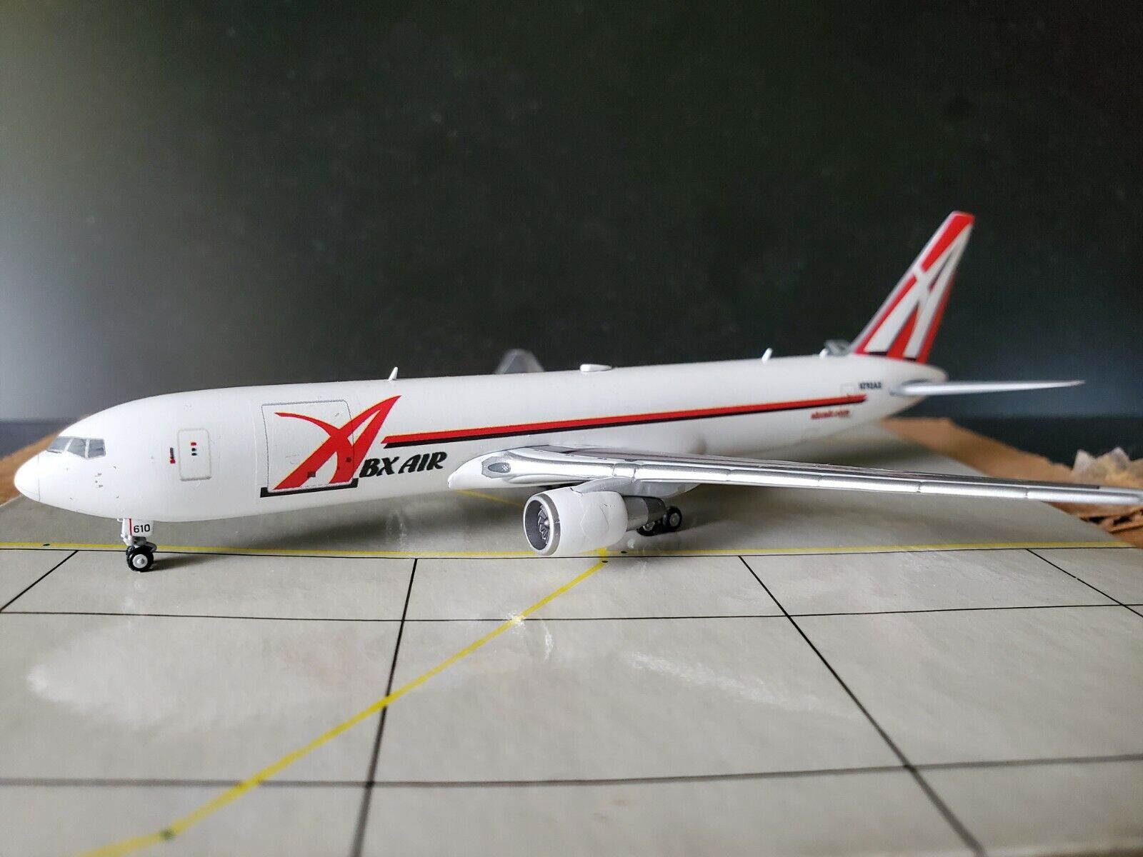 Gemini jets 1/400 ABX Express 767-300F Custom