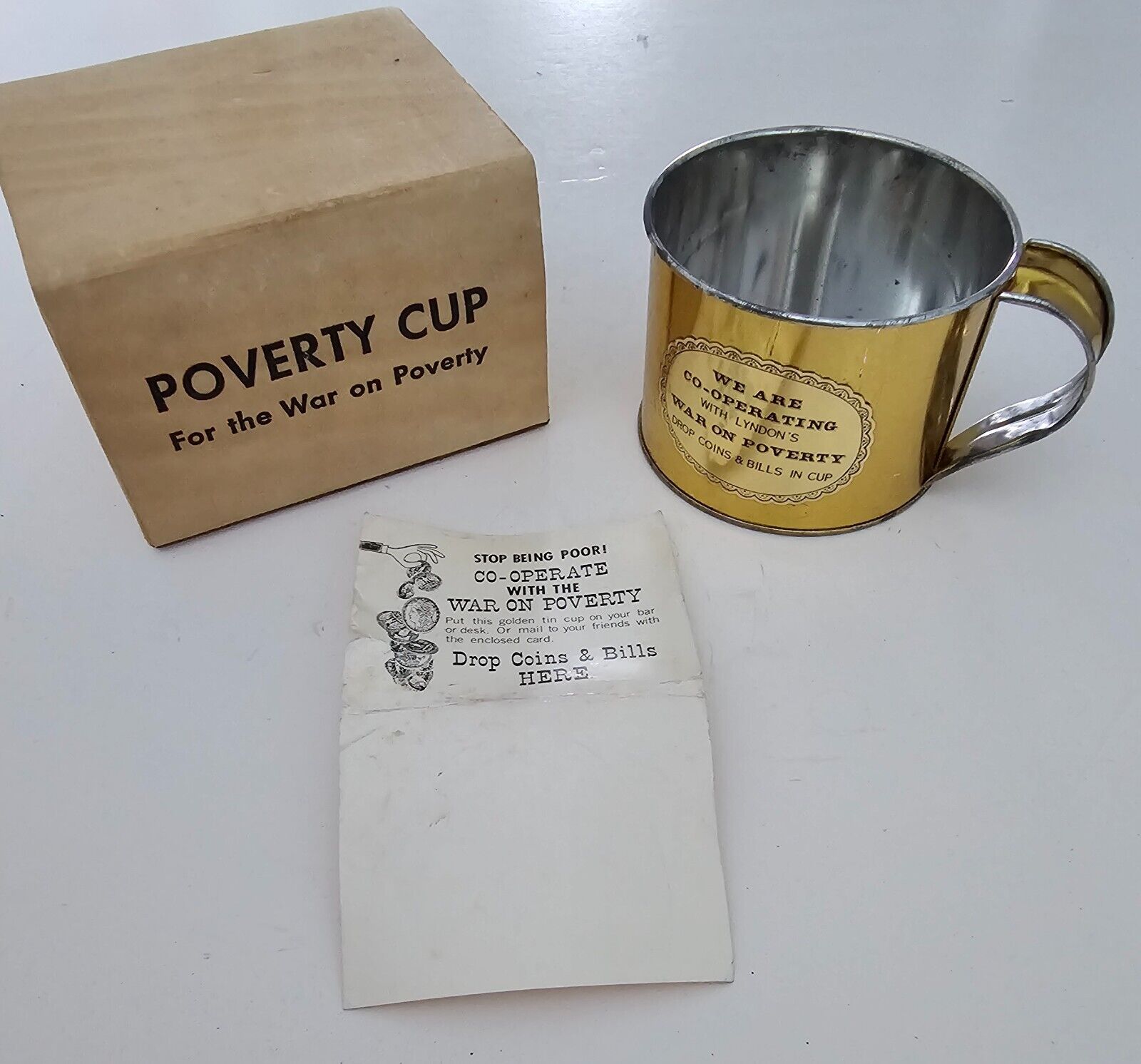 Vintage Rare 1960s Satirical LBJ Lyndon Johnson War On Poverty Cup NOS Original