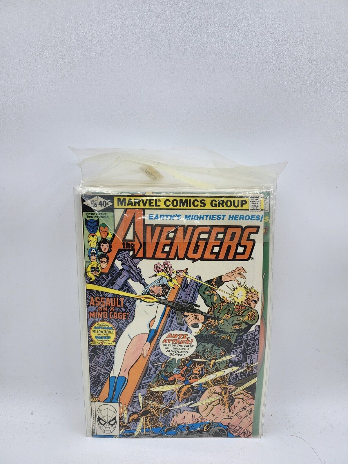 Bronze Marvel Comic Book Avengers 195 Key  1st Taskmaster Cameo High Grade