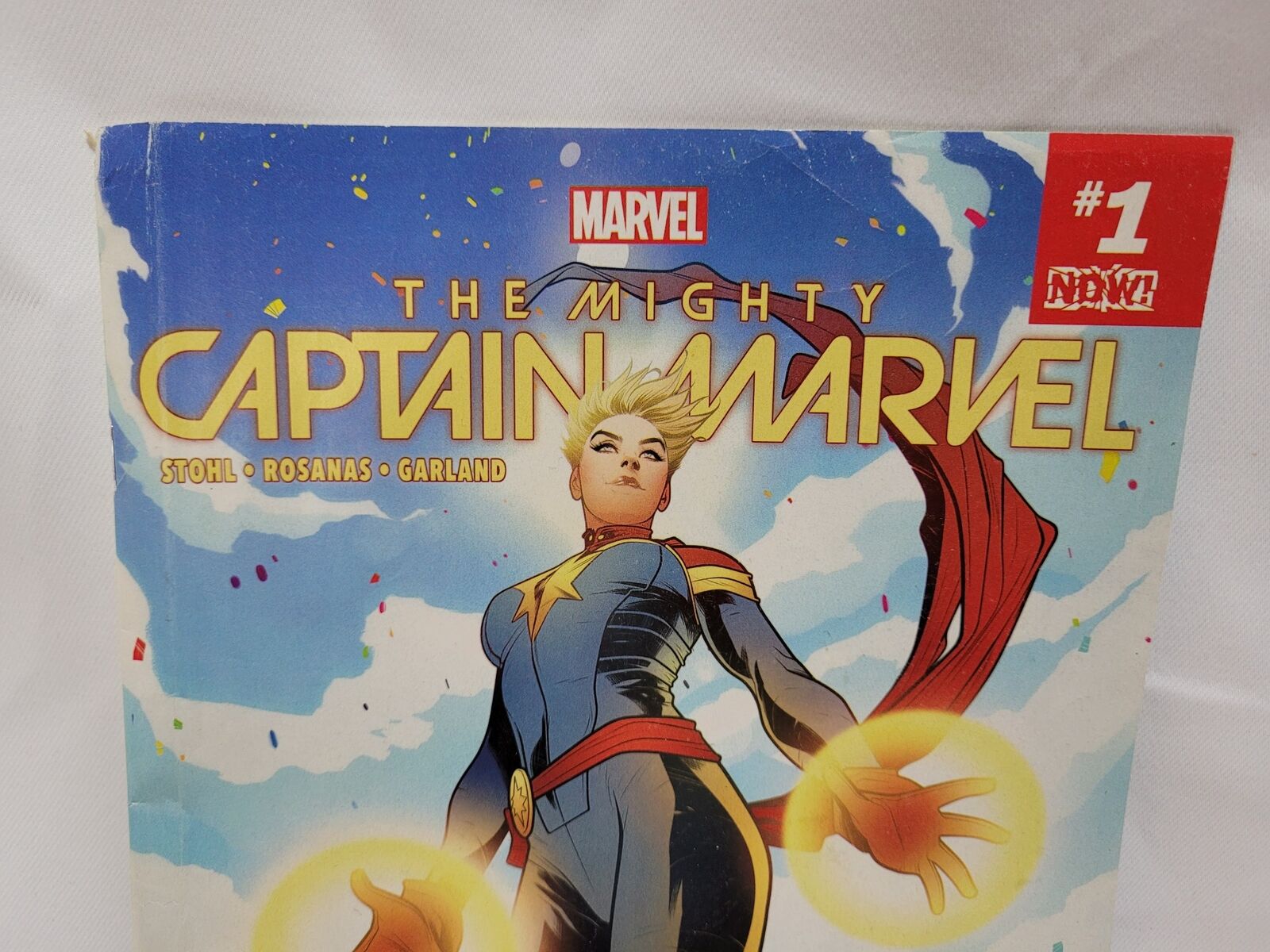 The Mighty Captain Marvel Number 1 2016 Marvel Hot Comic Book