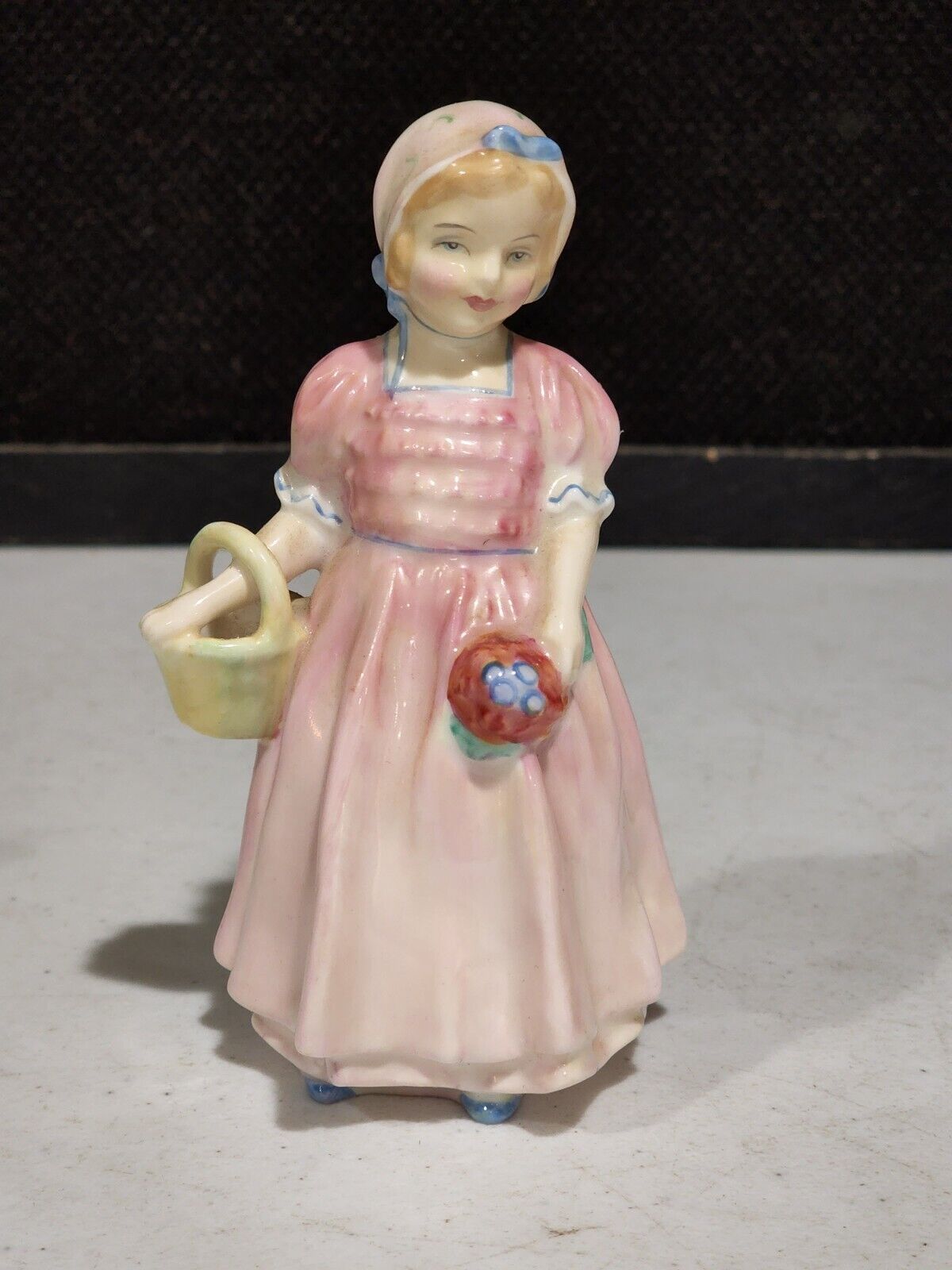 Vintage Royal Doulton England TINKER BELL Figurine  #1677