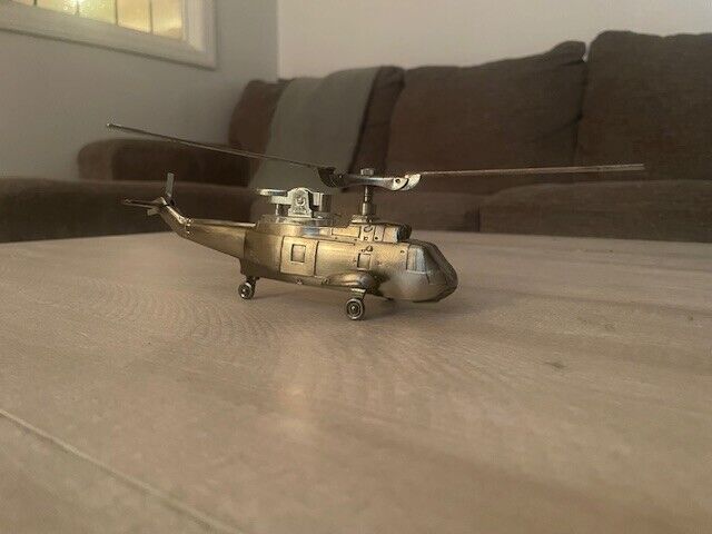Sikorsky Helicopter Lighter SH-3A/D Helicopter 6\