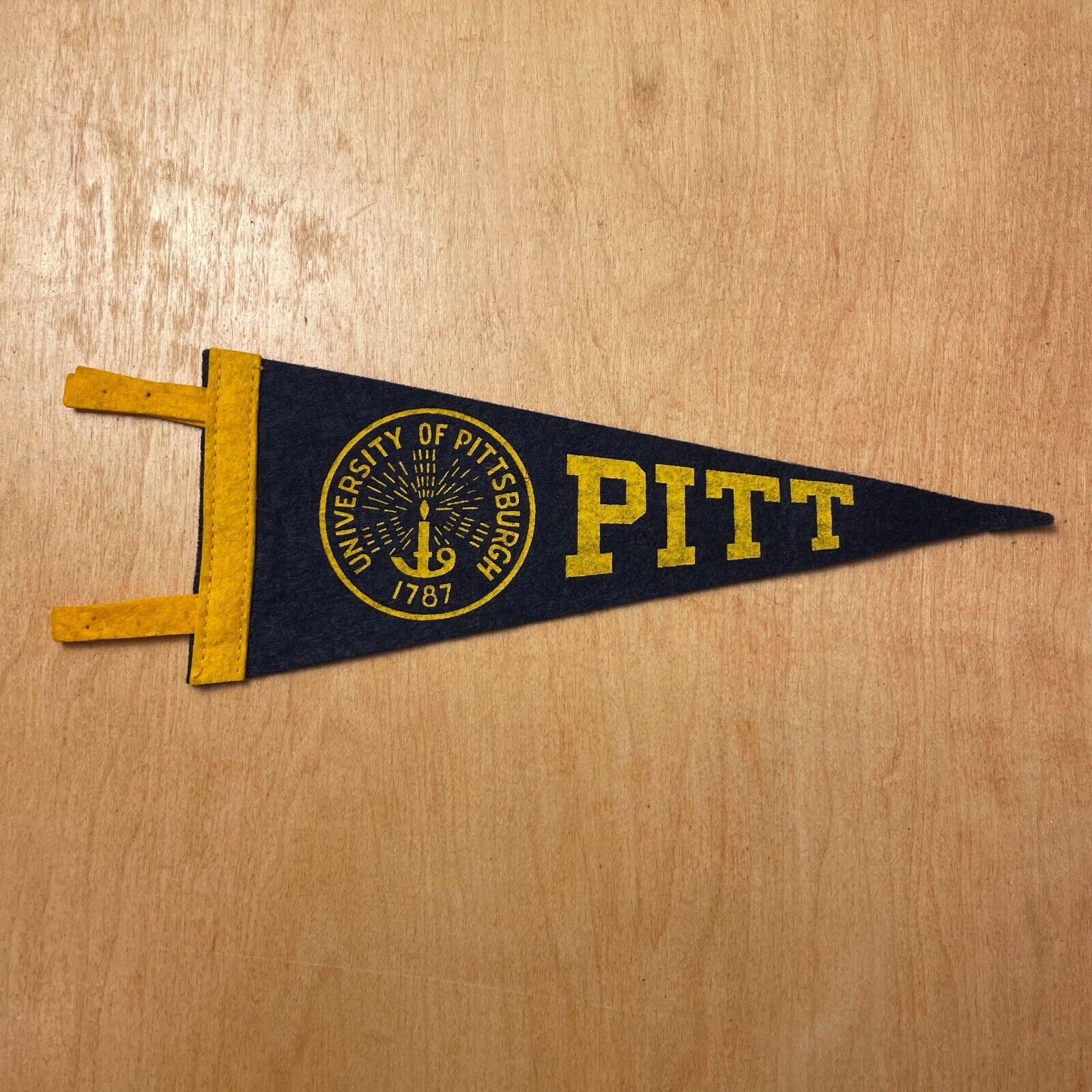 Vintage 1950s University of Pittsburgh 4x9 Felt Pennant Flag