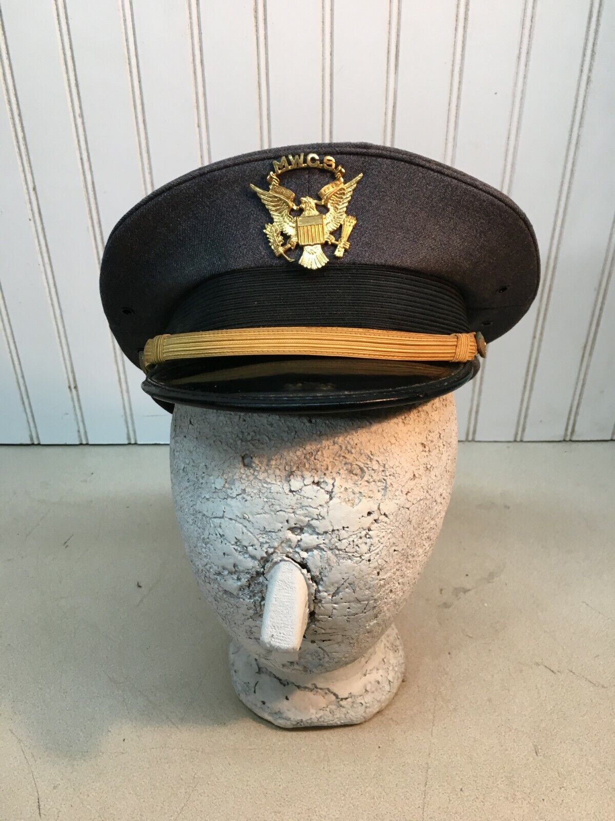 Vintage Marine Wing  Communications Services Pilot Hat with American Eagle Pin