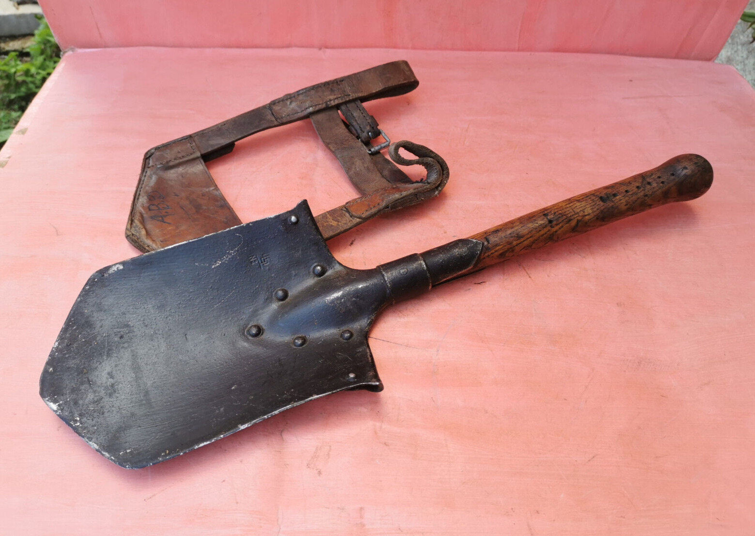 OLD MILITARY WWI BLECKMANN Murzzuschlag SHOVEL TRENCH LEATHER CASE SIGNED 1915