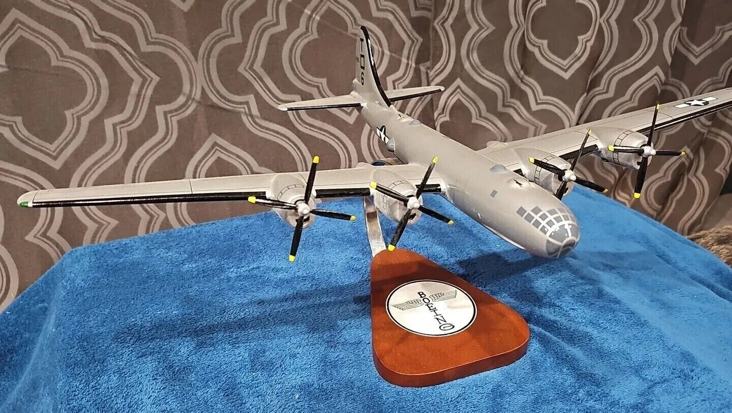 Boeing B-29 Superfortress Lucky Leven Airplane Wooden Model Aircraft Desk Top