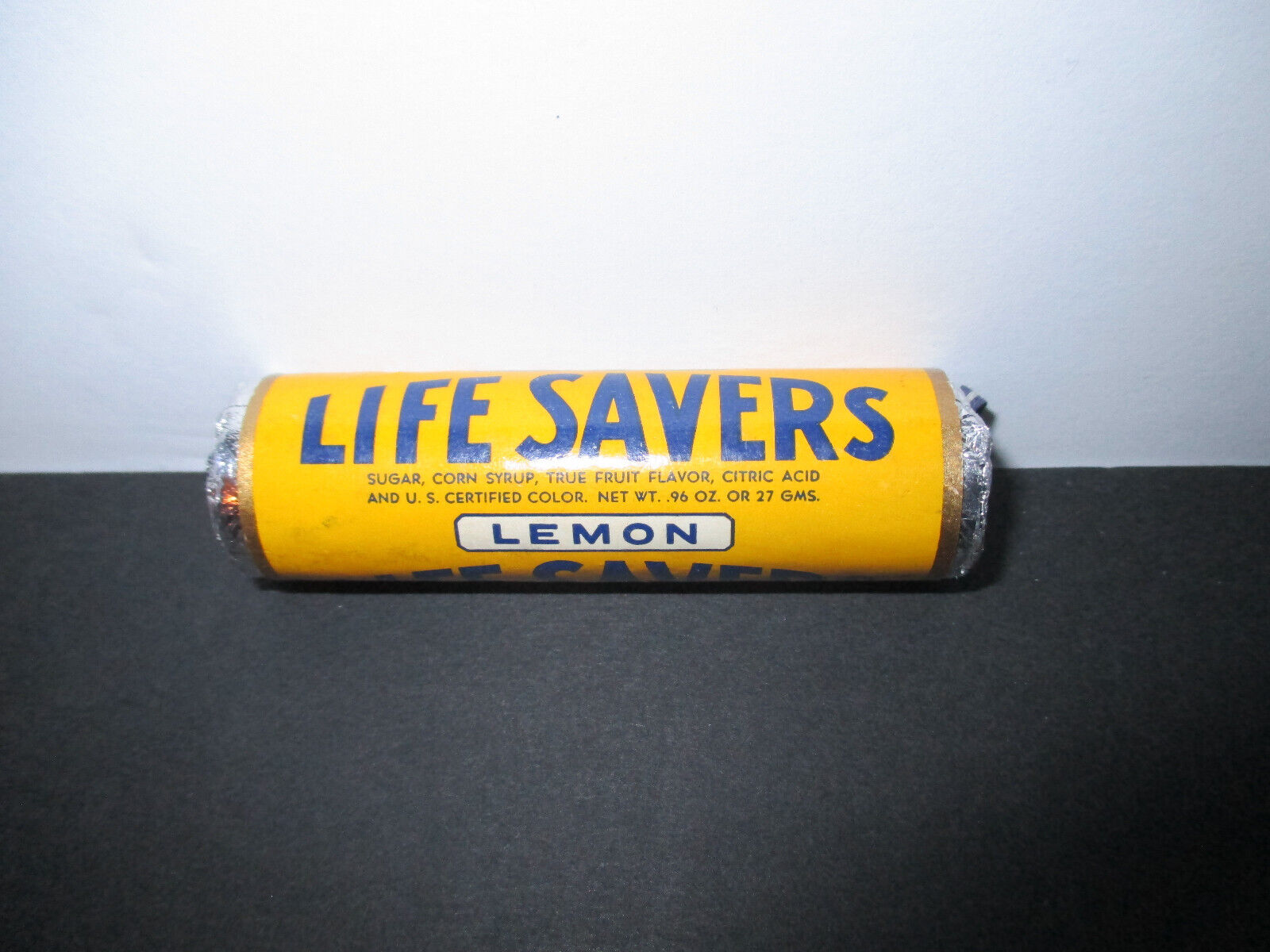 Vintage 1964 Lemon Life Savers Roll - Sealed - Rare Flavor - very nice condition