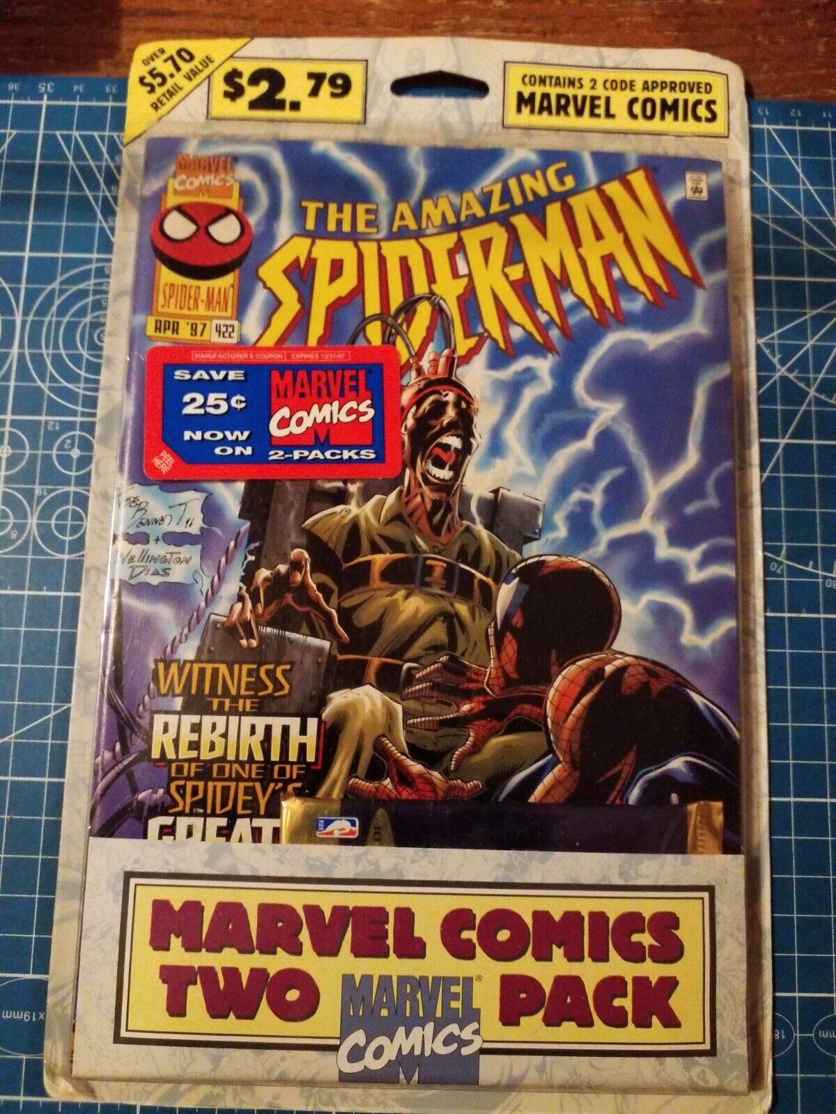 Marvel Comics 2 Pack with 1995 1996 SkyBox Basketball Card Pack