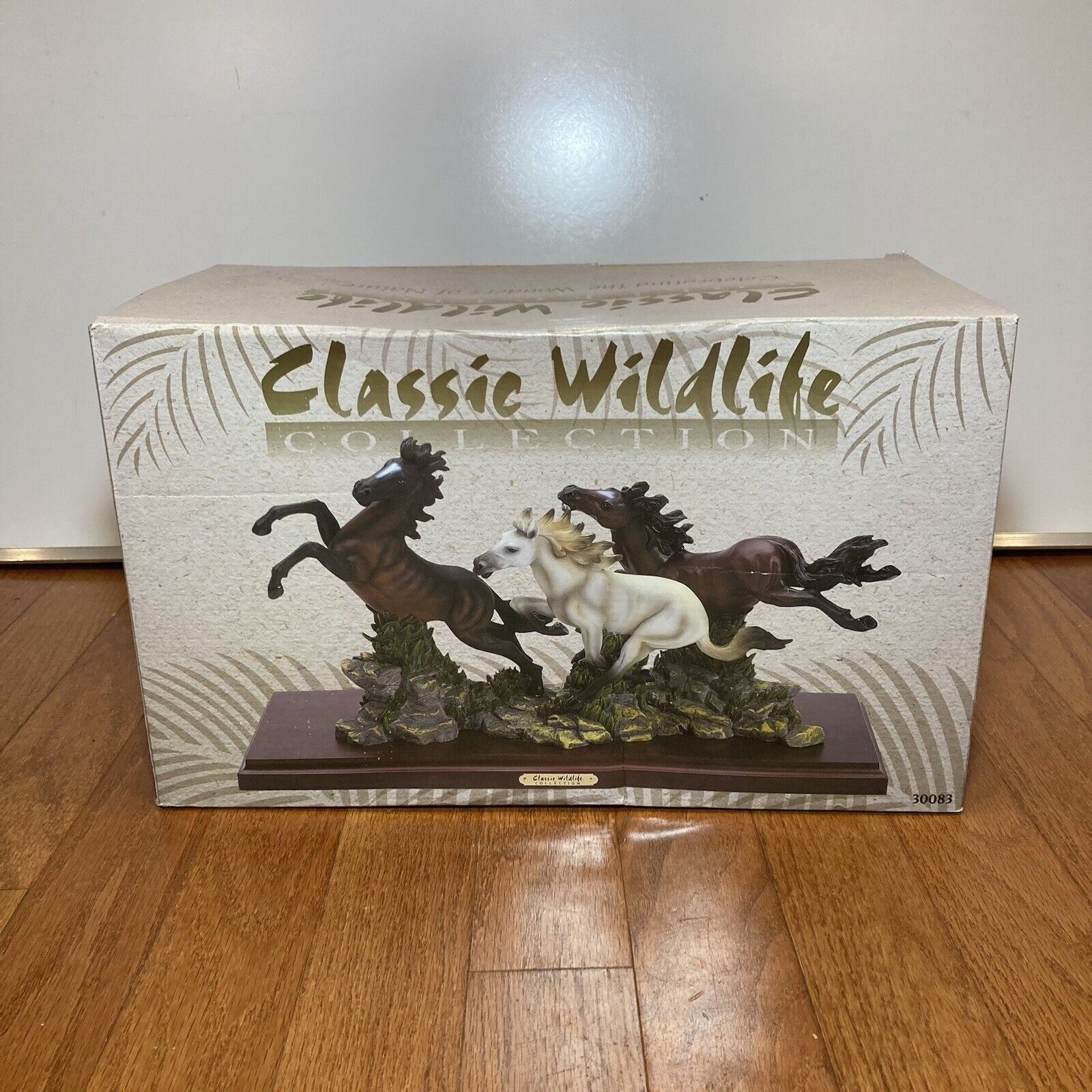 Mustang Horses Display Classic Wildlife Collection | Brand New | #30083