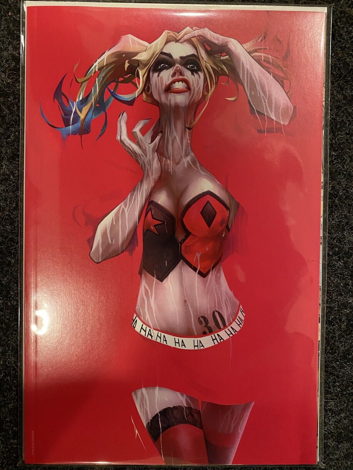 Harley Quinn 30th Anniversary Ivan Tao - Space NYCC Exclusive LE 165/400 COA