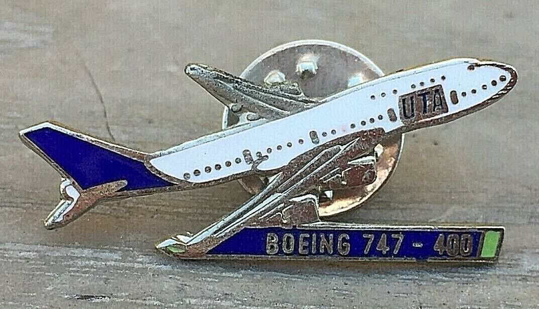 VINTAGE BOEING 747-400 BADGE AVIATION PIN PLANE